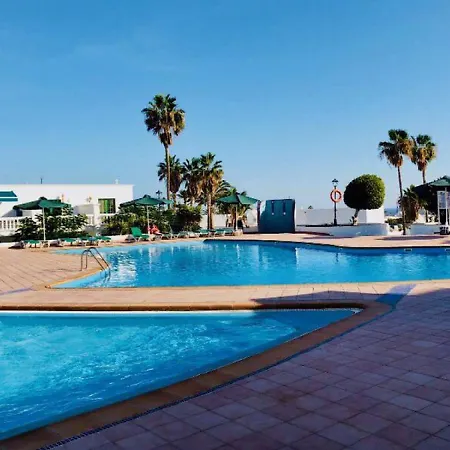 Апартаменти Apartment Florencia Mit Pool, Nahe Playa Chica Пуерто-дель-Кармен